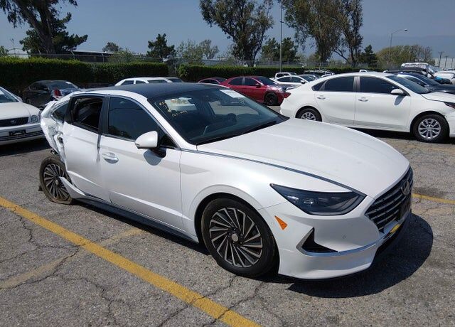 2022 HYUNDAI Sonata