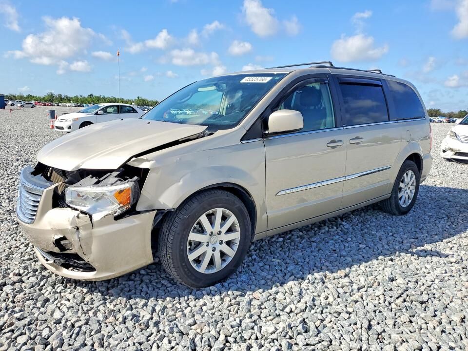 2014 CHRYSLER Town and Country