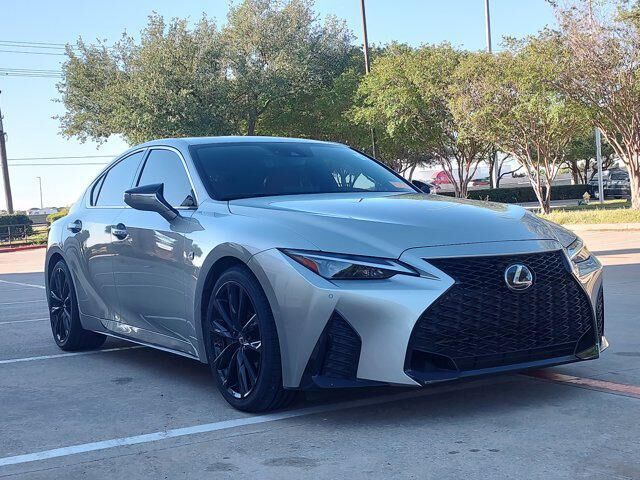 2023 LEXUS IS