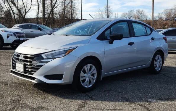 2025 NISSAN Versa