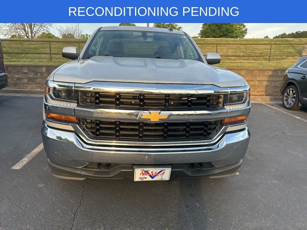 2018 CHEVROLET Silverado