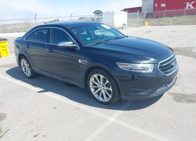 2016 FORD Taurus