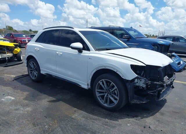 2021 AUDI Q3