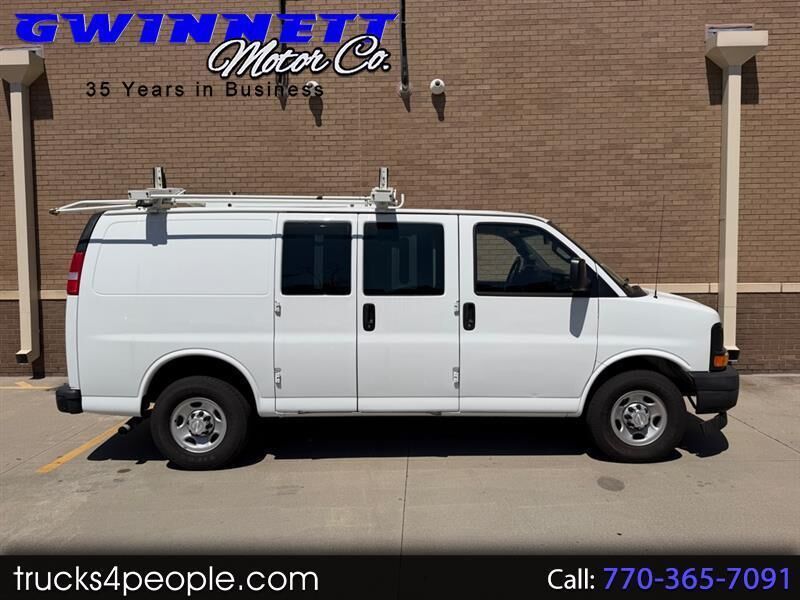 2017 CHEVROLET Express