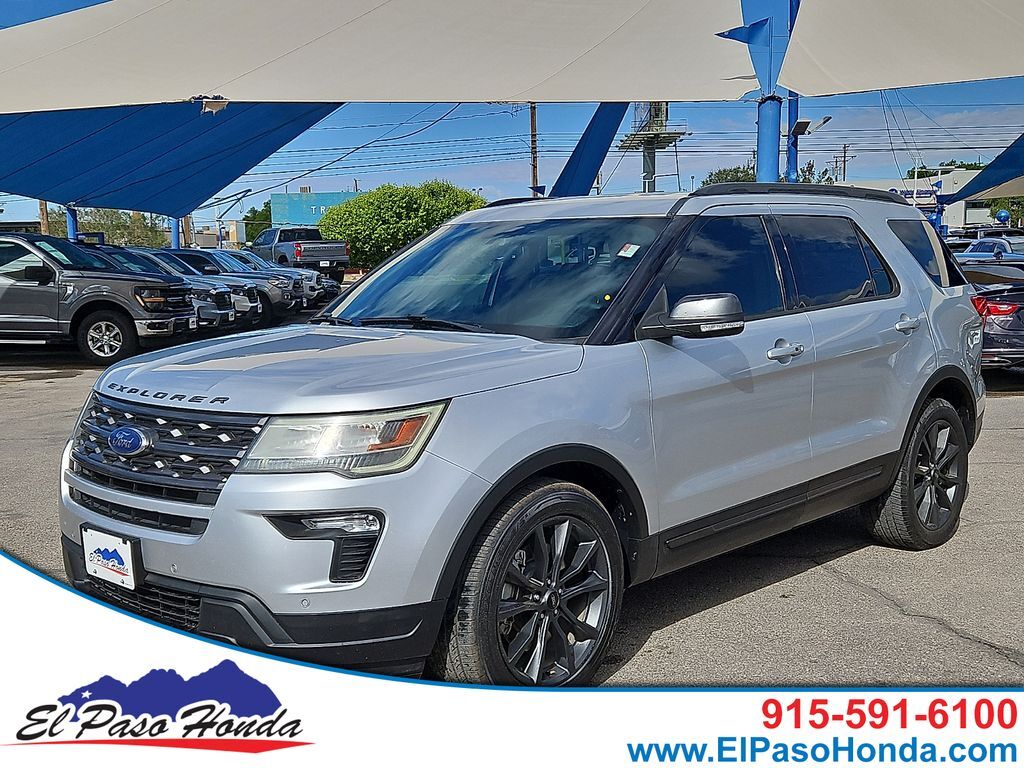 2018 FORD Explorer