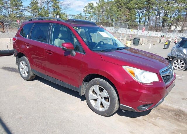 2014 SUBARU Forester