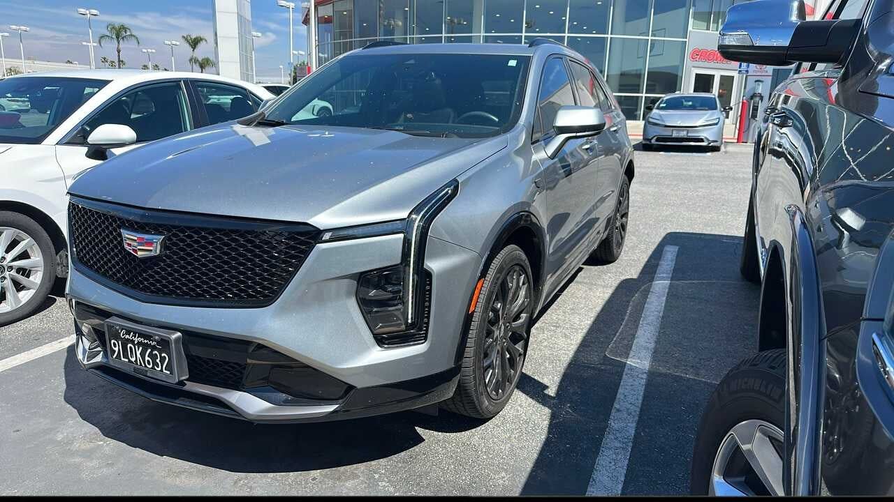 2024 CADILLAC XT4
