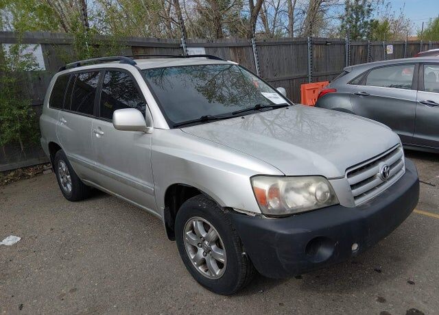 2005 TOYOTA Highlander