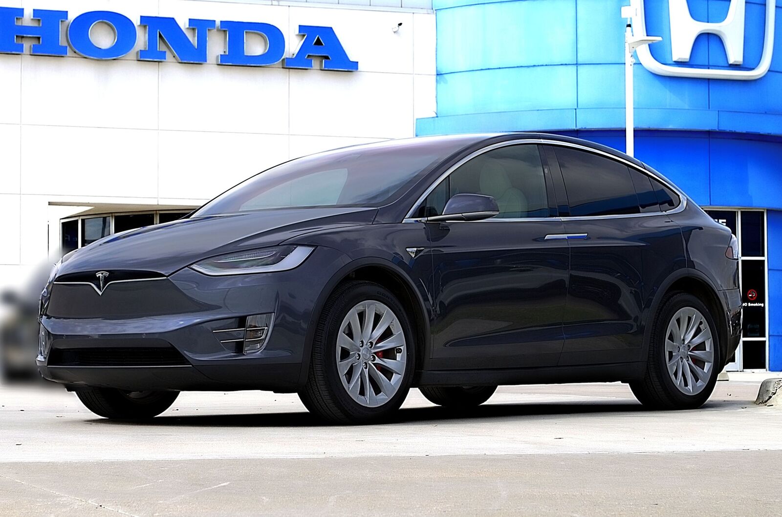 2020 TESLA Model X