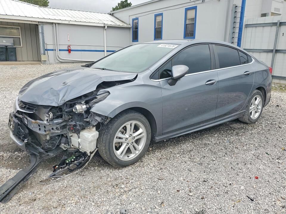 2018 CHEVROLET Cruze