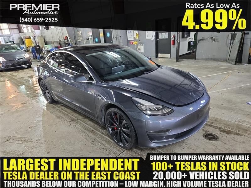 2020 TESLA Model 3