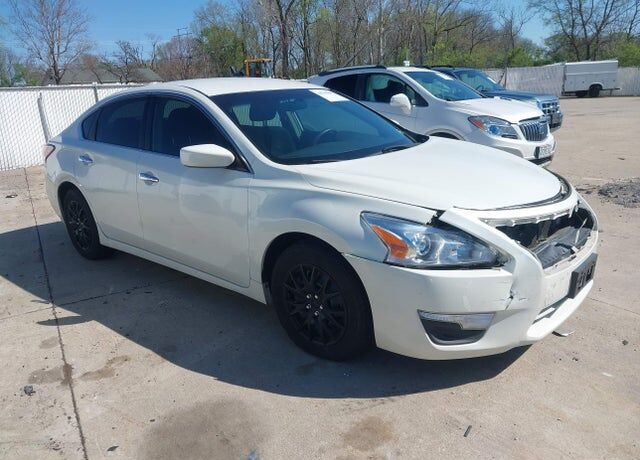 2013 NISSAN Altima