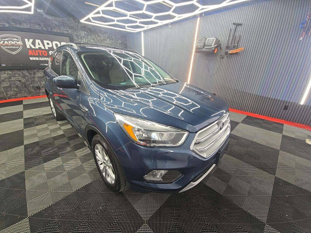2018 FORD Escape