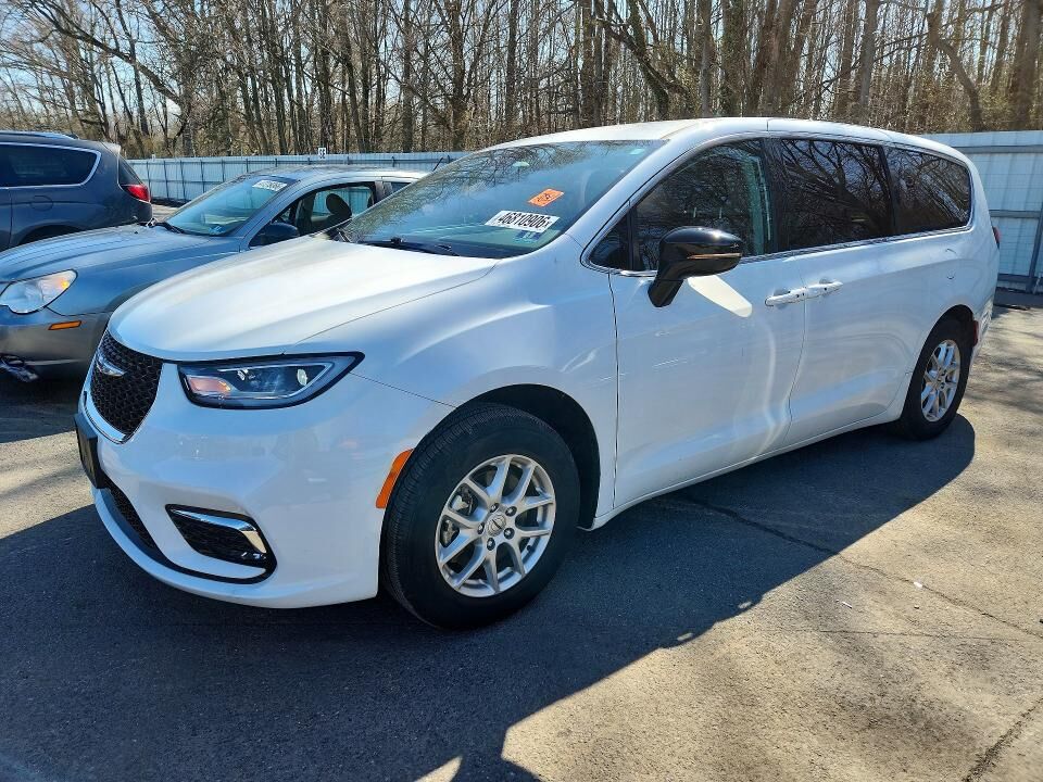 2024 CHRYSLER Pacifica