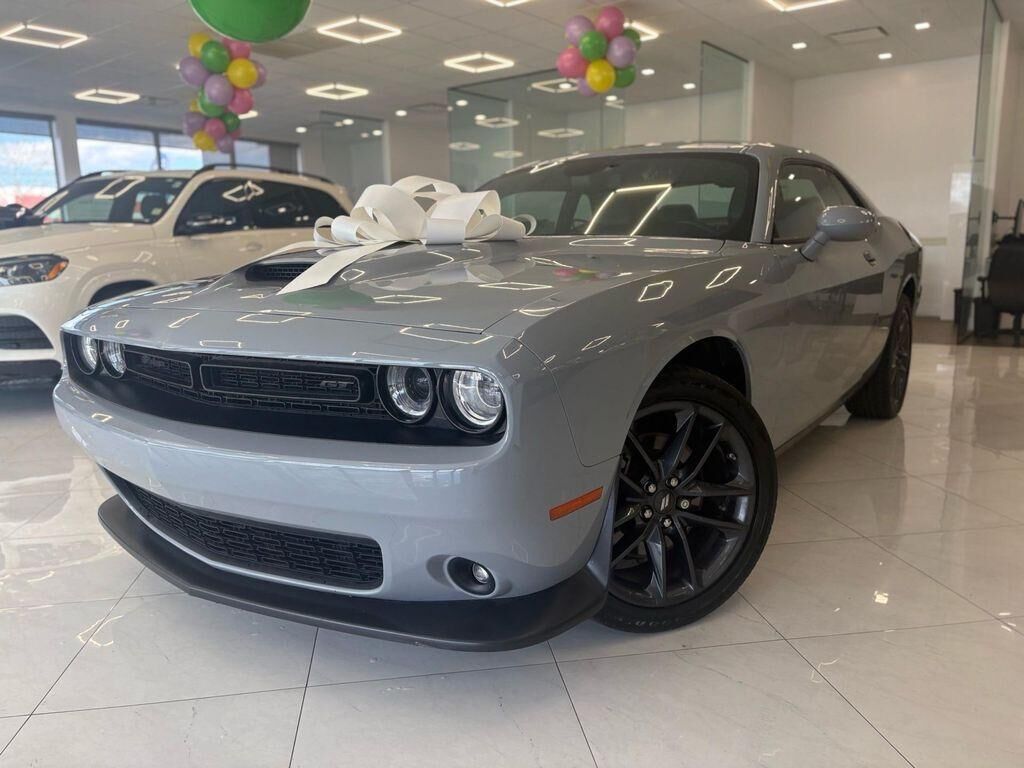 2022 DODGE Challenger