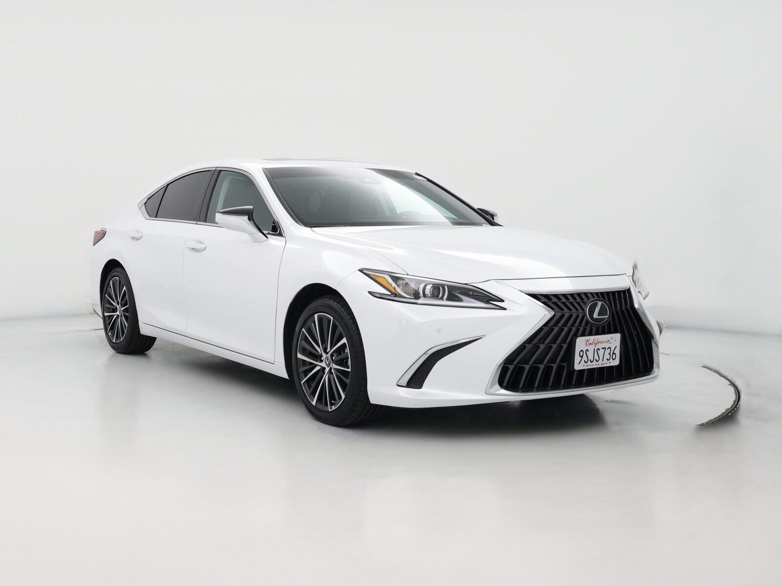 2025 LEXUS ES