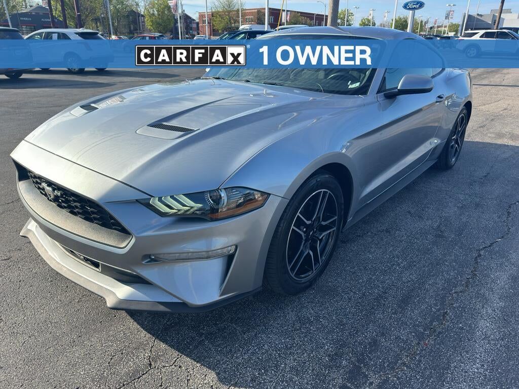 2020 FORD Mustang