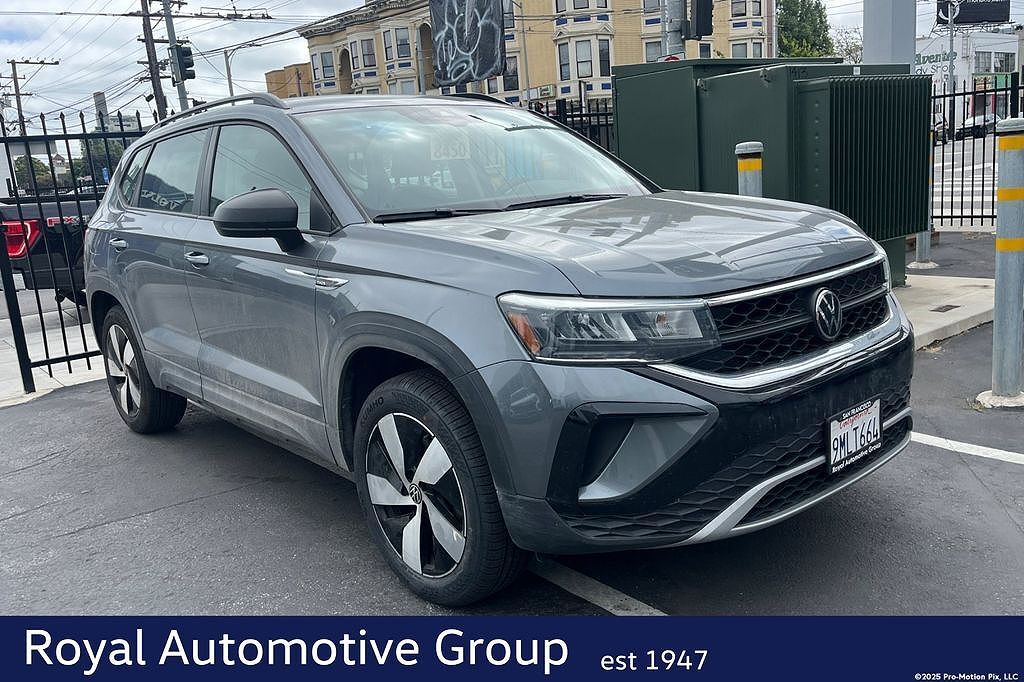 2024 VOLKSWAGEN Taos 4Motion
