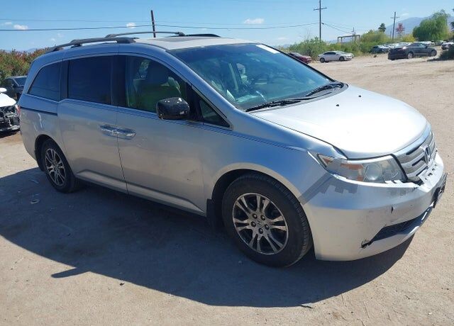 2011 HONDA Odyssey