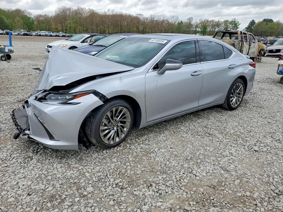 2025 LEXUS ES