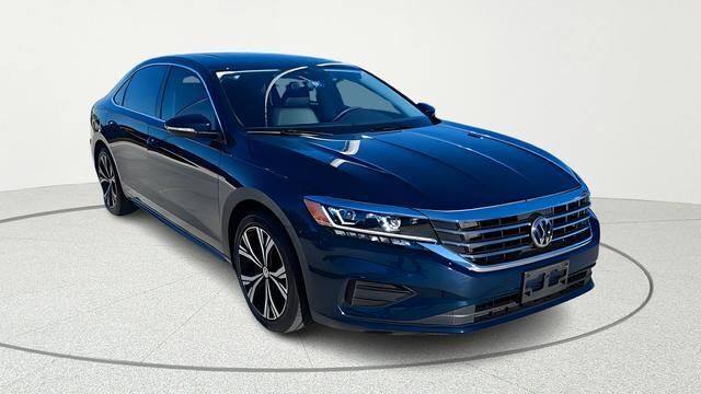 2022 VOLKSWAGEN Passat