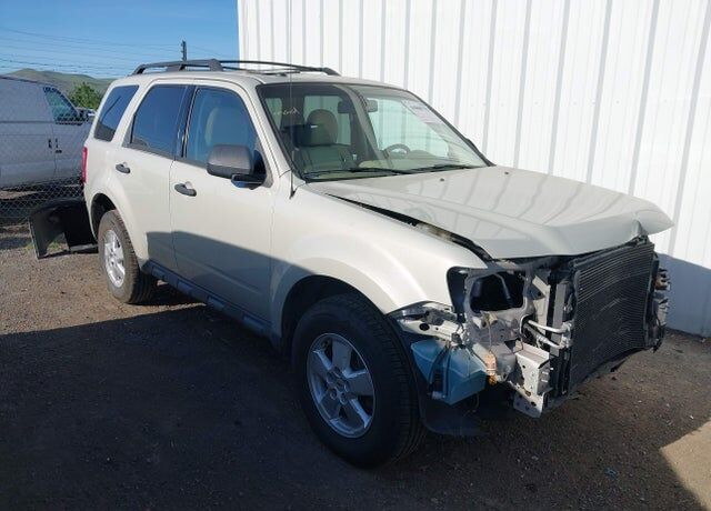 2009 FORD Escape