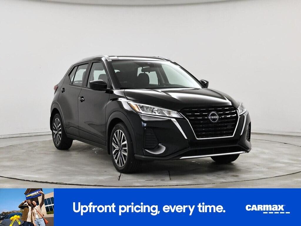 2024 NISSAN Kicks