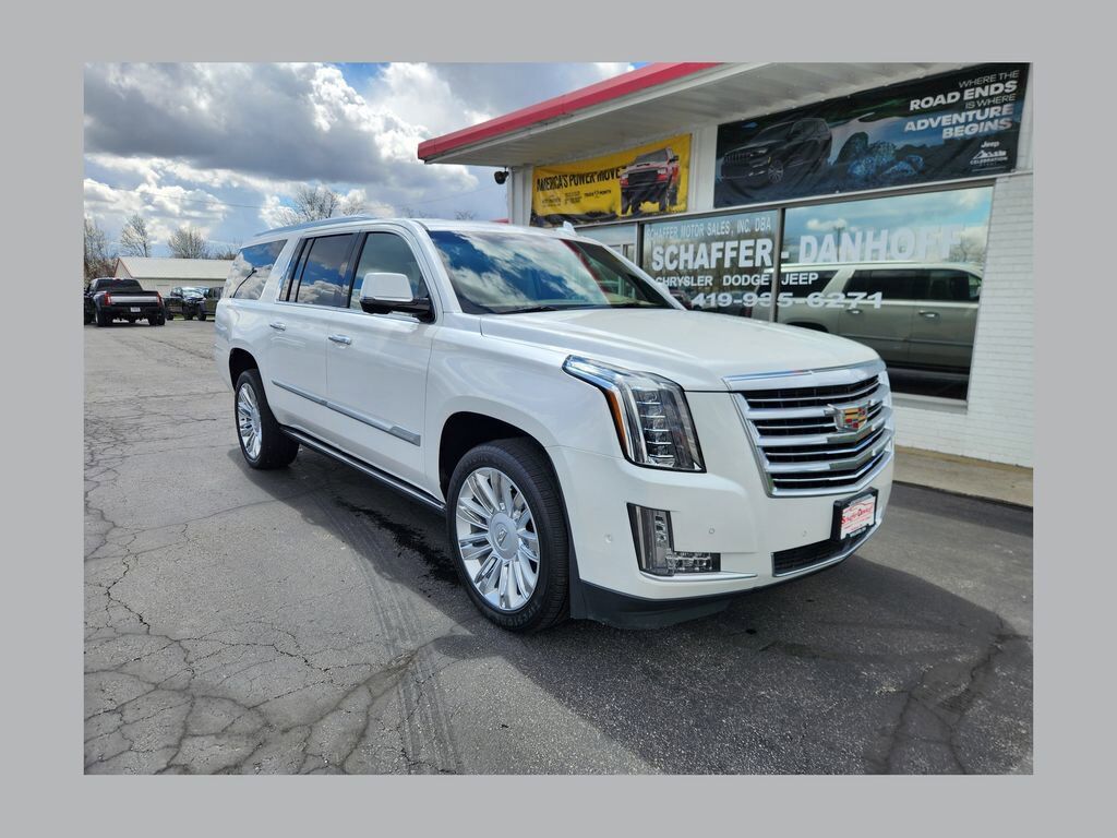 2019 CADILLAC Escalade ESV