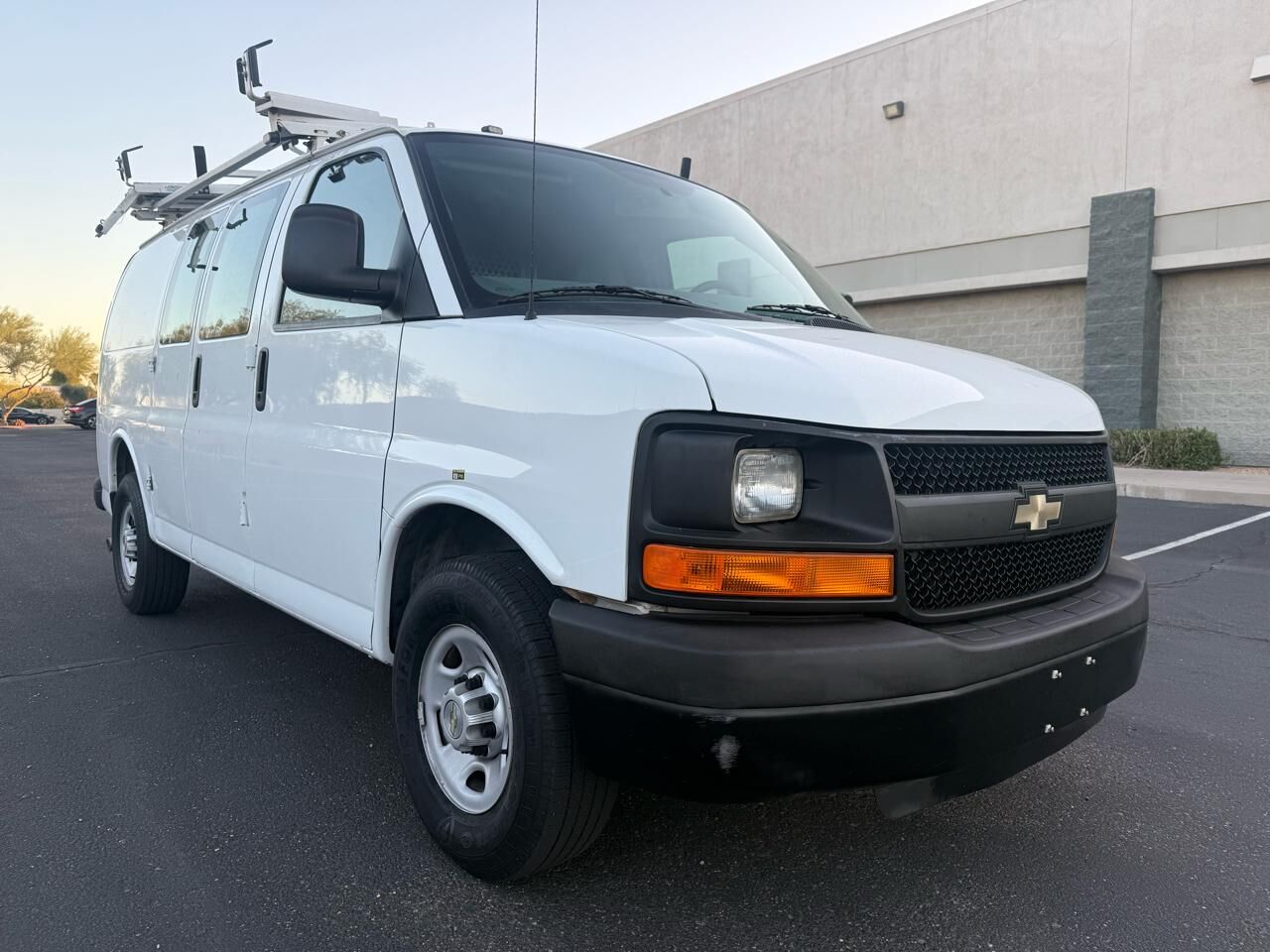 2013 CHEVROLET Express