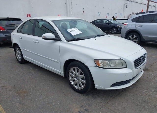 2008 VOLVO S40