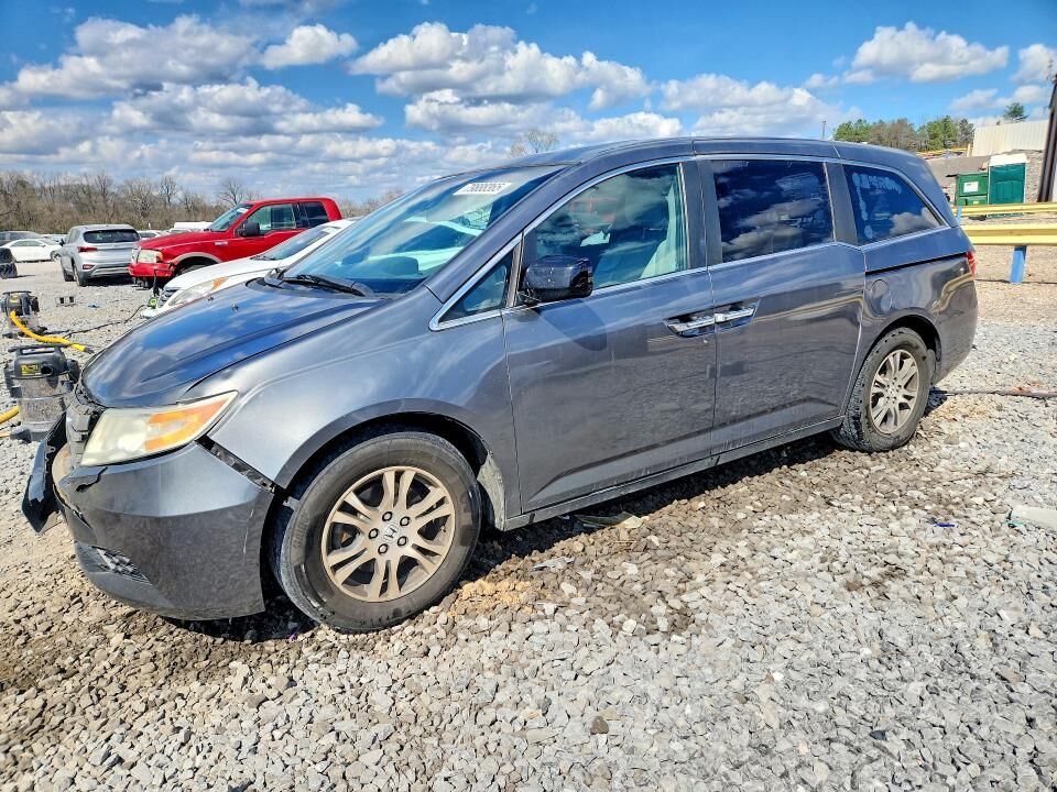 2011 HONDA Odyssey