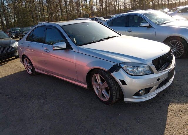 2010 MERCEDES-BENZ C-Class