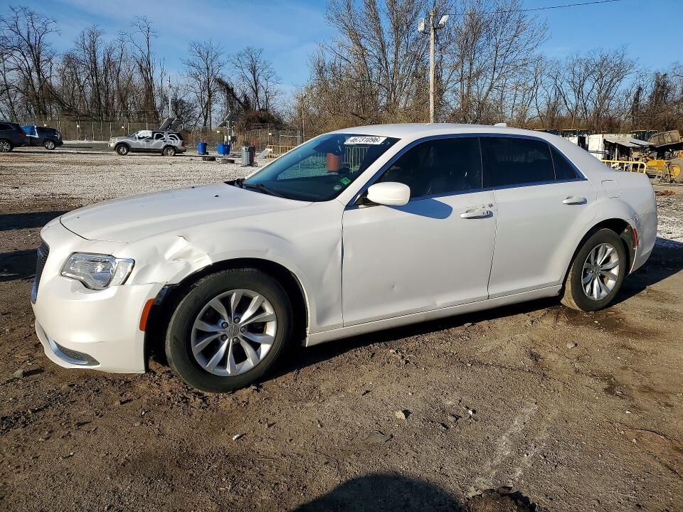 2015 CHRYSLER 300