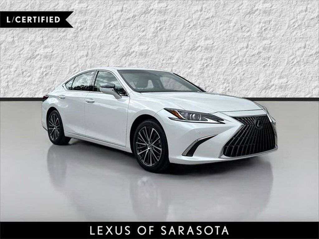 2025 LEXUS ES