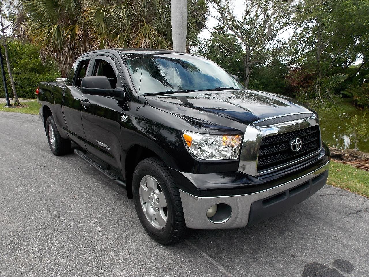 2007 TOYOTA Tundra