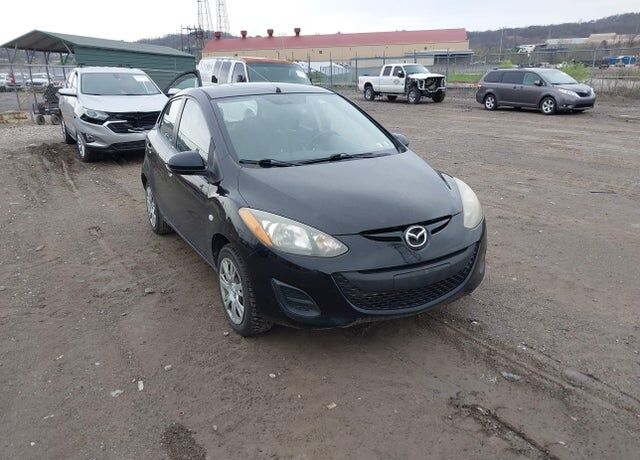 2011 MAZDA Mazda2