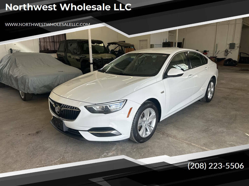 2018 BUICK Regal