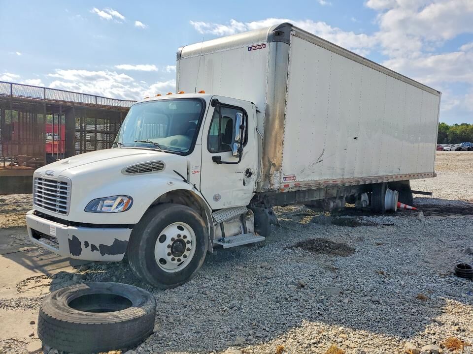 2021 FREIGHTLINER M2