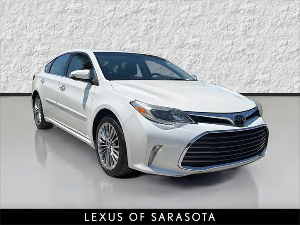 2017 TOYOTA Avalon
