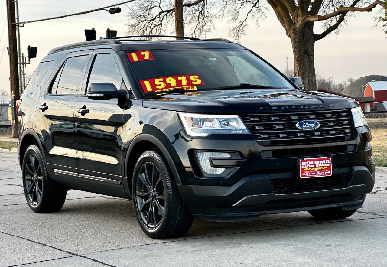 2017 FORD Explorer