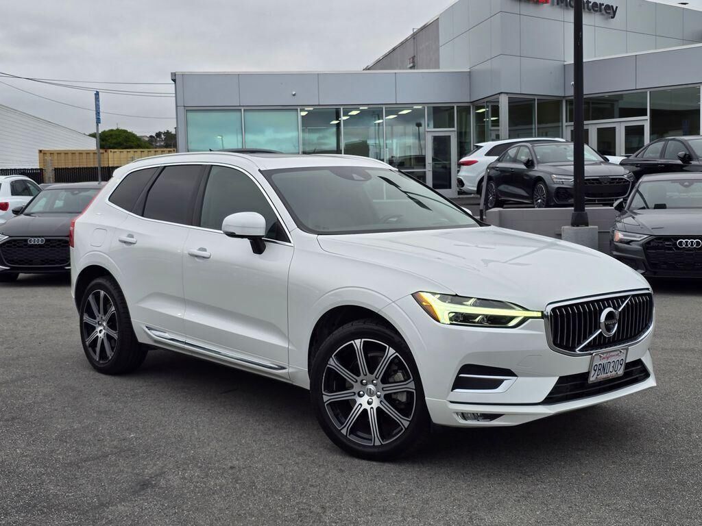 2021 VOLVO XC60