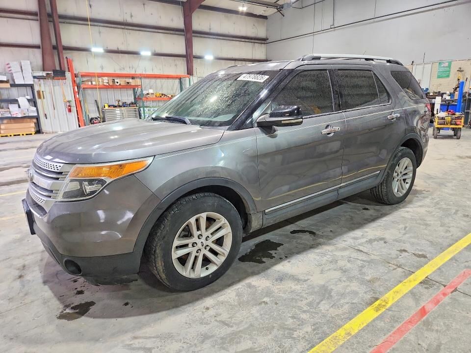 2013 FORD Explorer