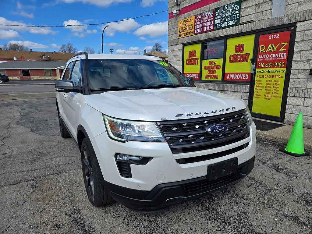 2018 FORD Explorer