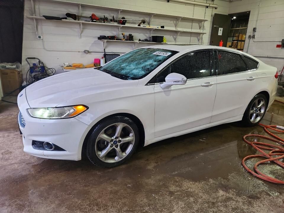 2013 FORD Fusion