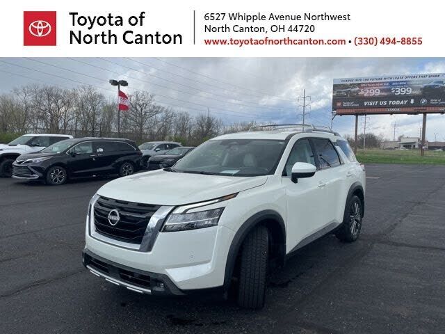 2022 NISSAN Pathfinder