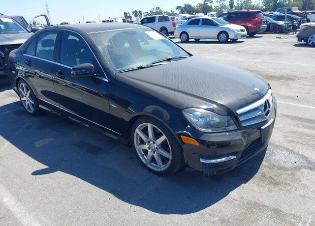 2012 MERCEDES-BENZ C-Class