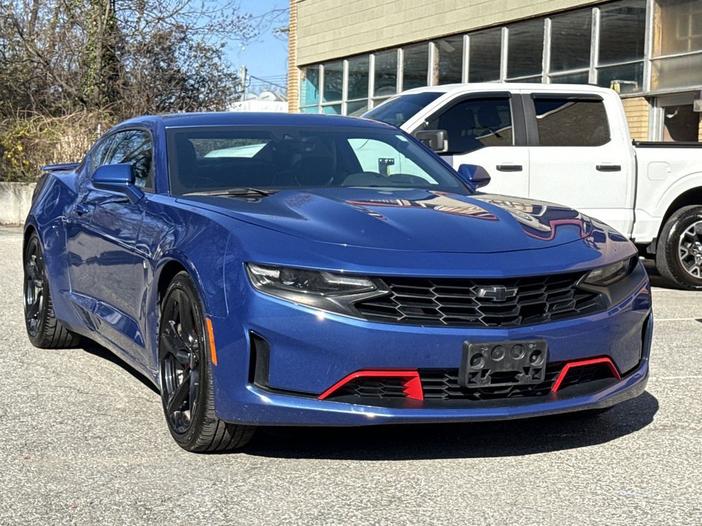 2023 CHEVROLET Camaro