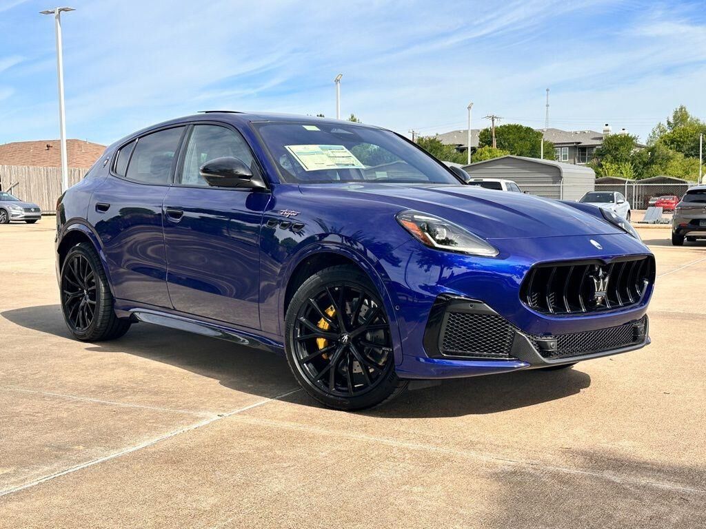 2026 MASERATI Grecale