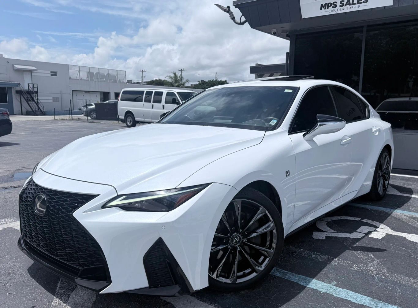 2023 LEXUS IS