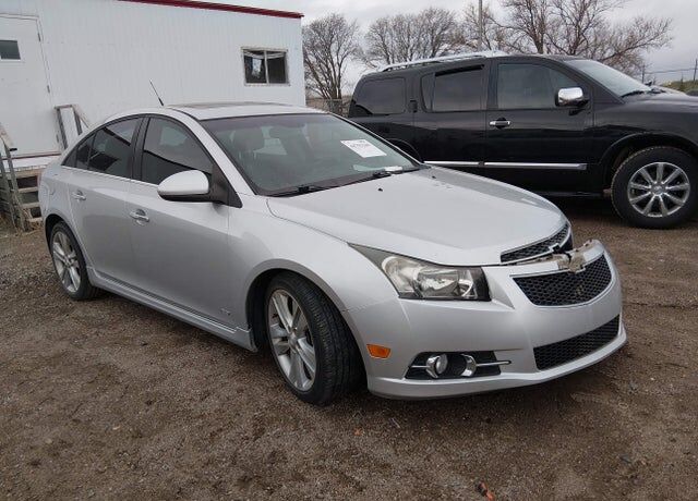 2012 CHEVROLET Cruze